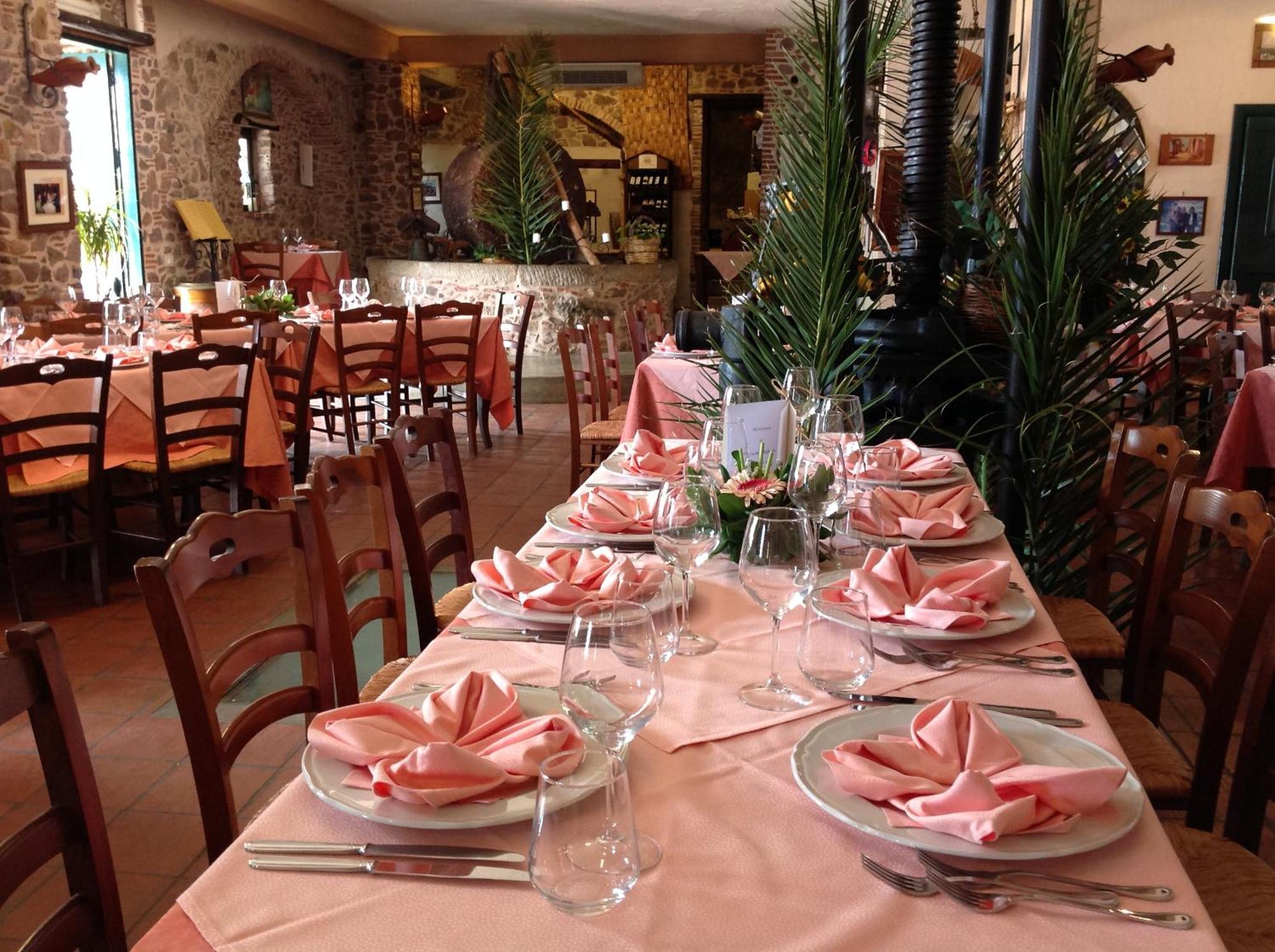 Agriturismo Santa Margherita Gioiosa Marea Buitenkant foto
