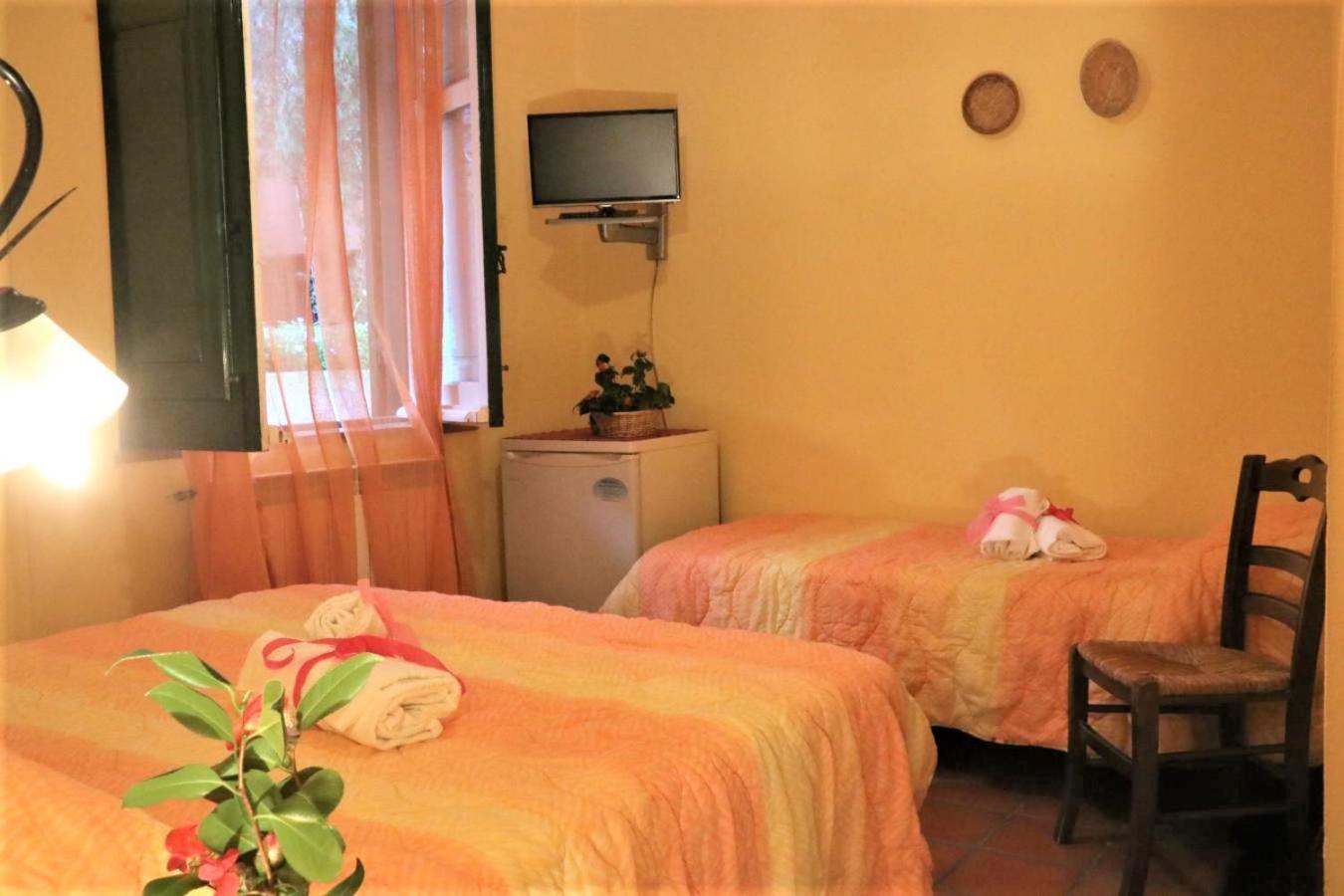Agriturismo Santa Margherita Gioiosa Marea Kamer foto