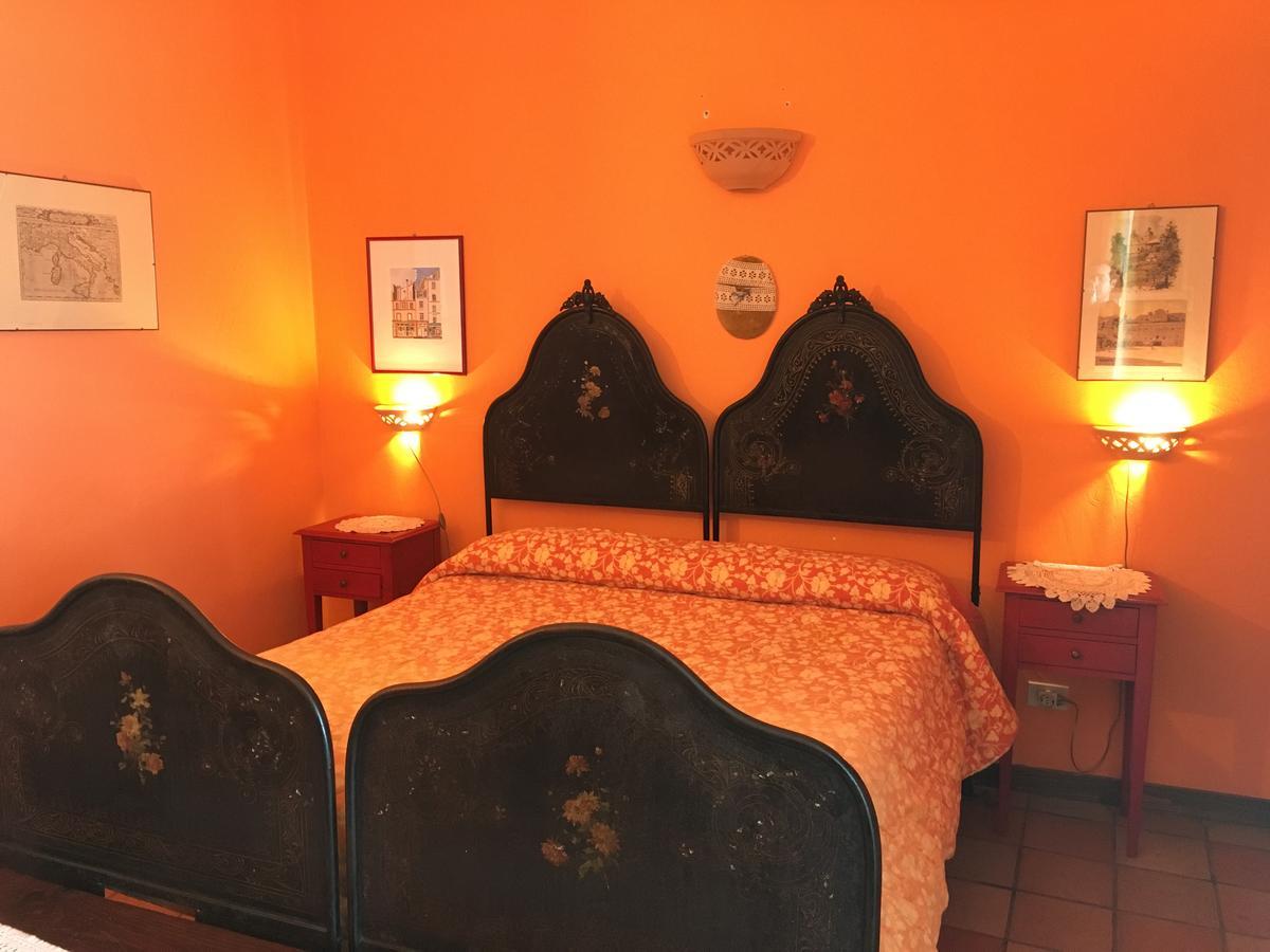 Agriturismo Santa Margherita Gioiosa Marea Buitenkant foto