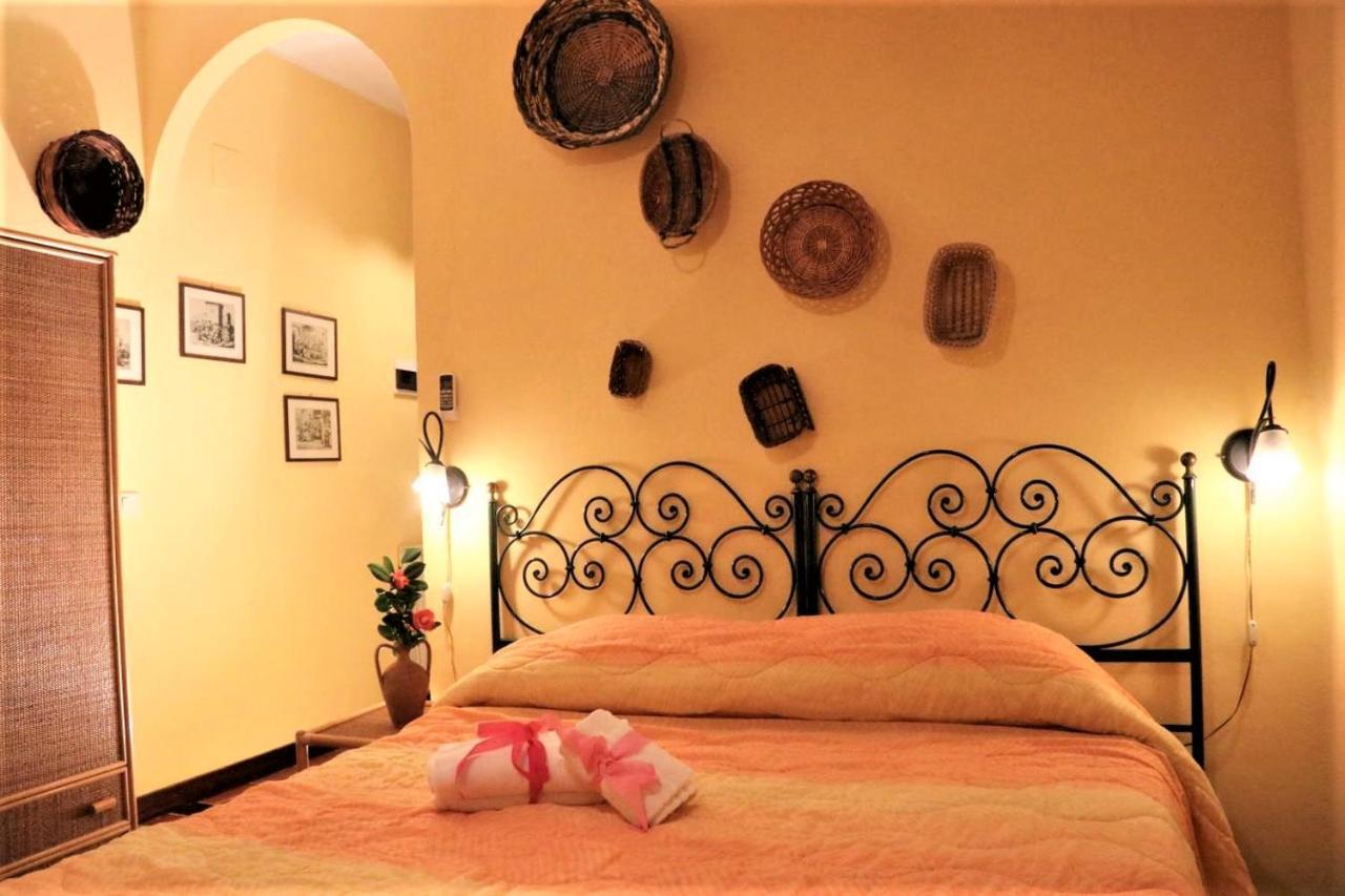 Agriturismo Santa Margherita Gioiosa Marea Kamer foto